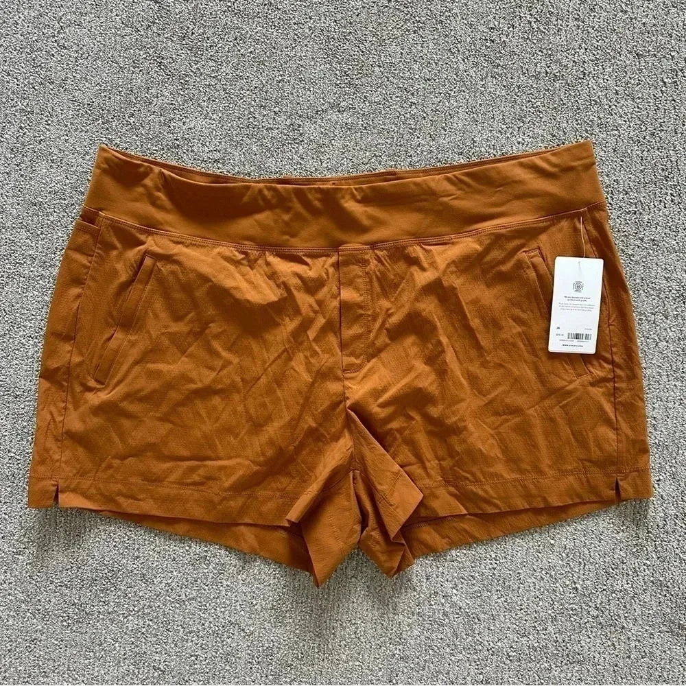 Athleta Trekkie North Shorts‎ Size 26